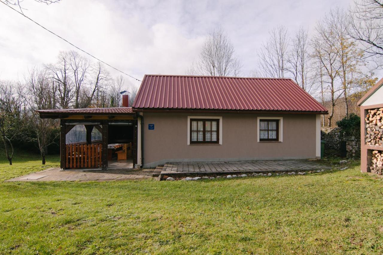 Kuca Za Odmor Ana Villa Josipdol Exteriör bild